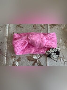 2 NWT Dead Stock Headbands Pink and Purple Knitted Bow Stretch Ear Warmers